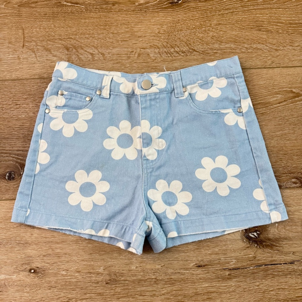 Originality blue and white floral denim shorts